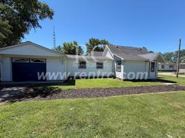 featured image of 309 W Washington St