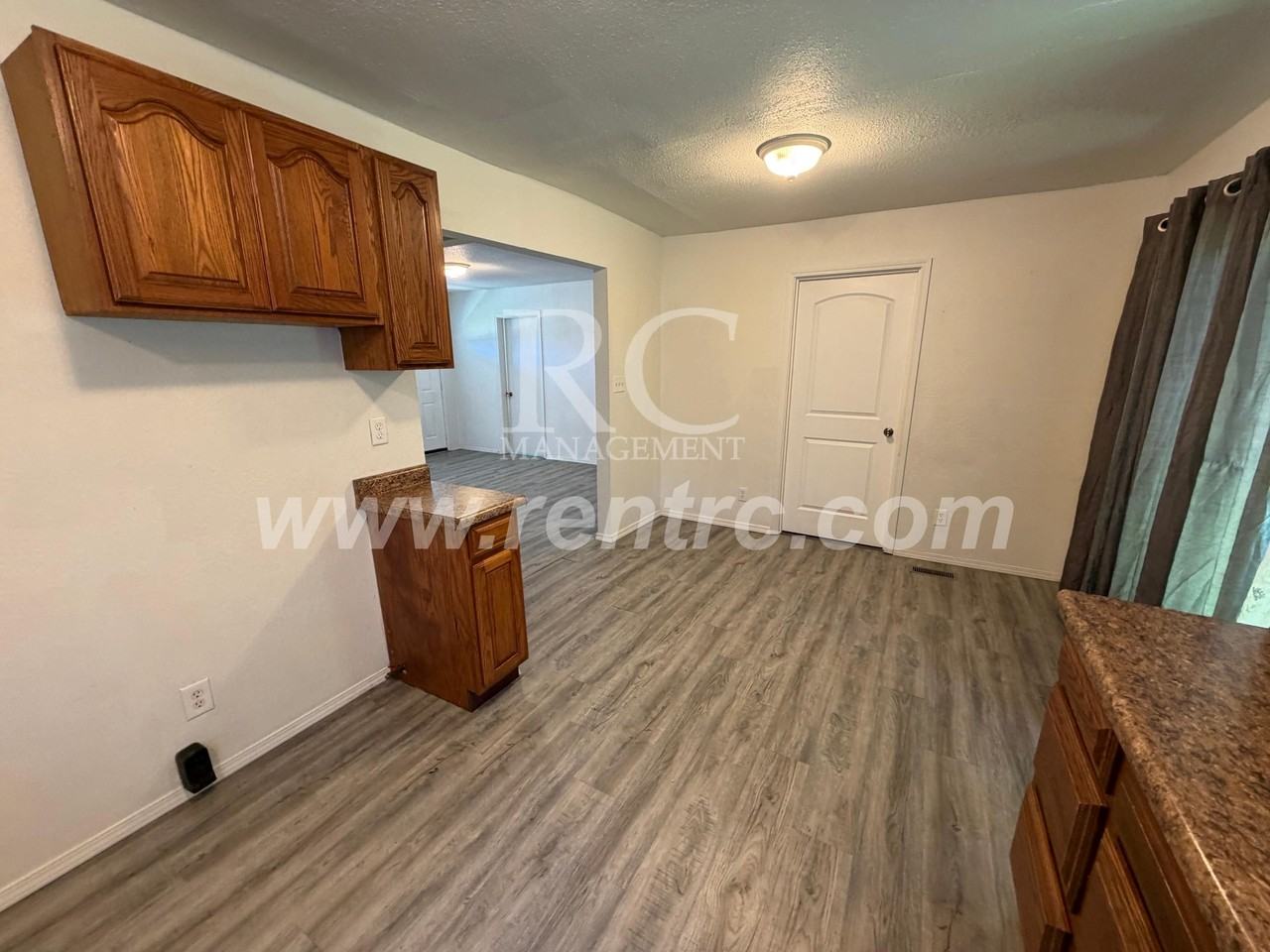 107 W 13th St #W - Photo 2 of 13