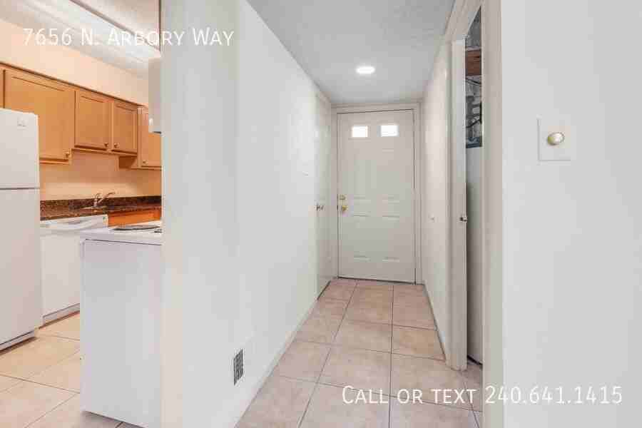 7656 N Arbory Way - Photo 3 of 12