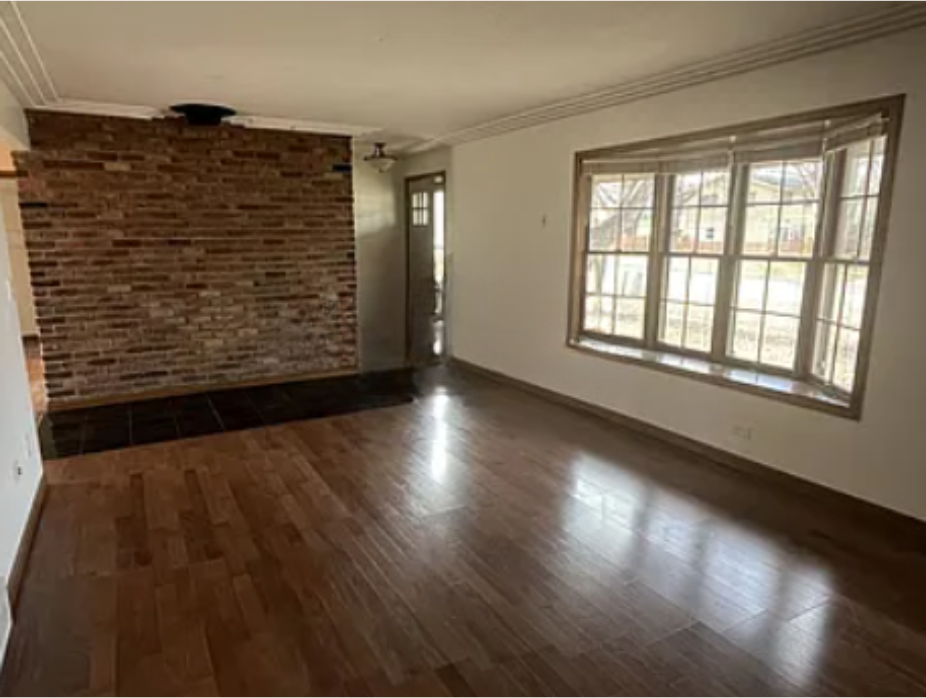 16783 Lyons Ave Se - Photo 5 of 17
