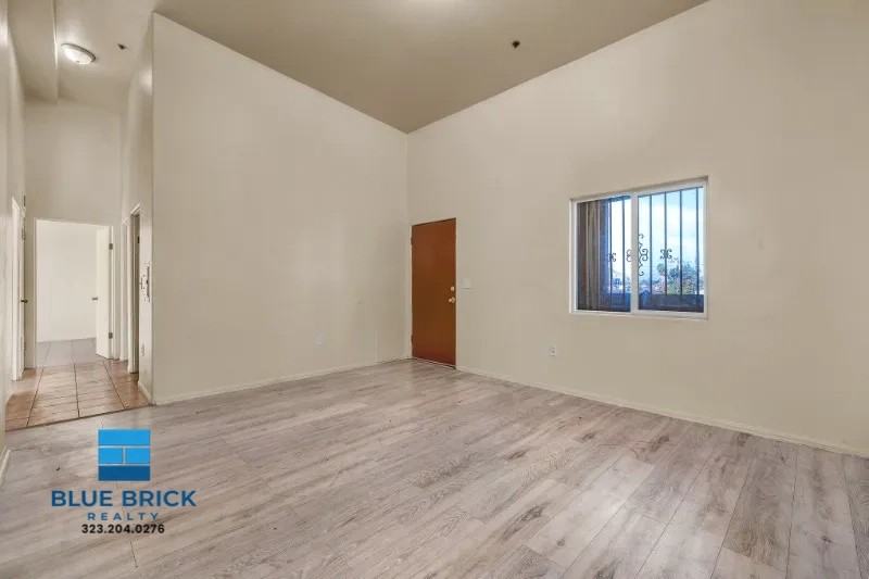5869 S Figueroa St #3S8 - Photo 5 of 20