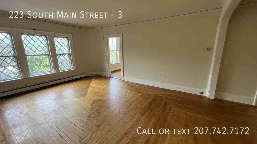 223 S Main St #3 - Photo 7 of 21