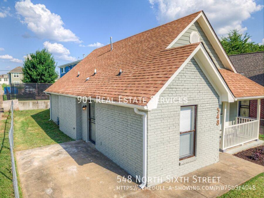 548 N 6th St - Photo 3 of 34