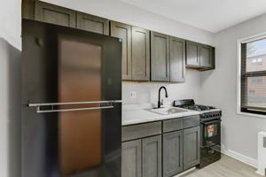 featured image of 125 Forest Ave