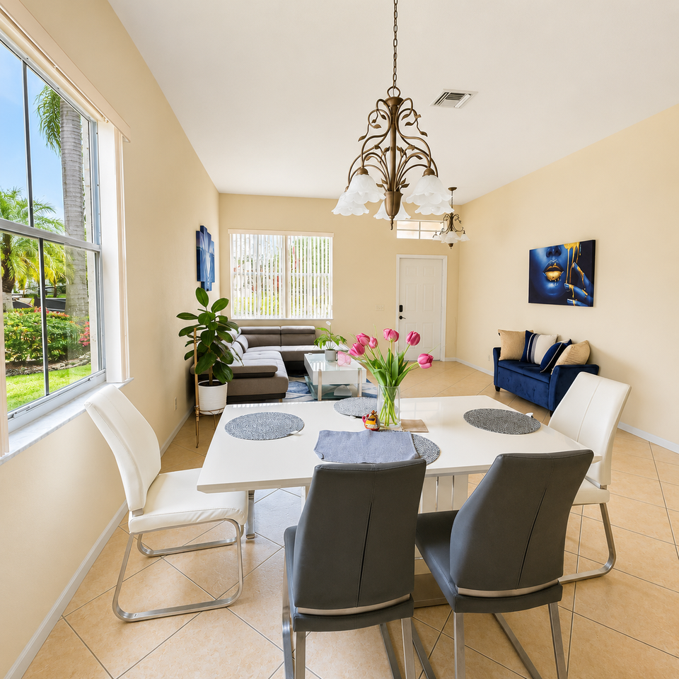 1006 Sunflower Cir - Photo 4 of 11