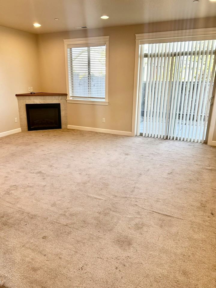 243 North 33rd Court - Photo 4 of 15