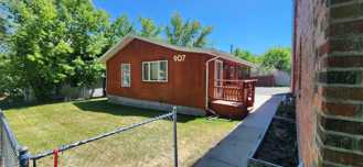 907 E 6th Ave - Photo 1 of 1