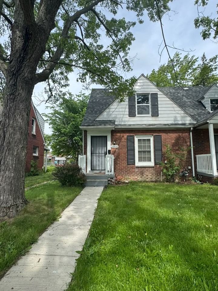 12651 Kelly Rd #1