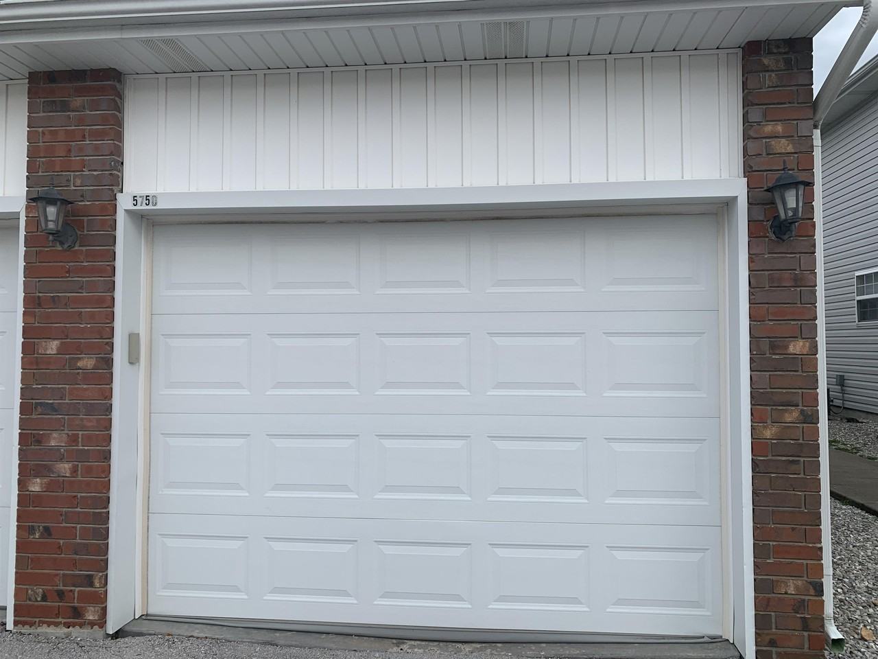 5750 N Orange Ln #5750 - Photo 2 of 24