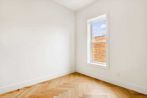 427 Dean Street #3 - Photo 6 of 7