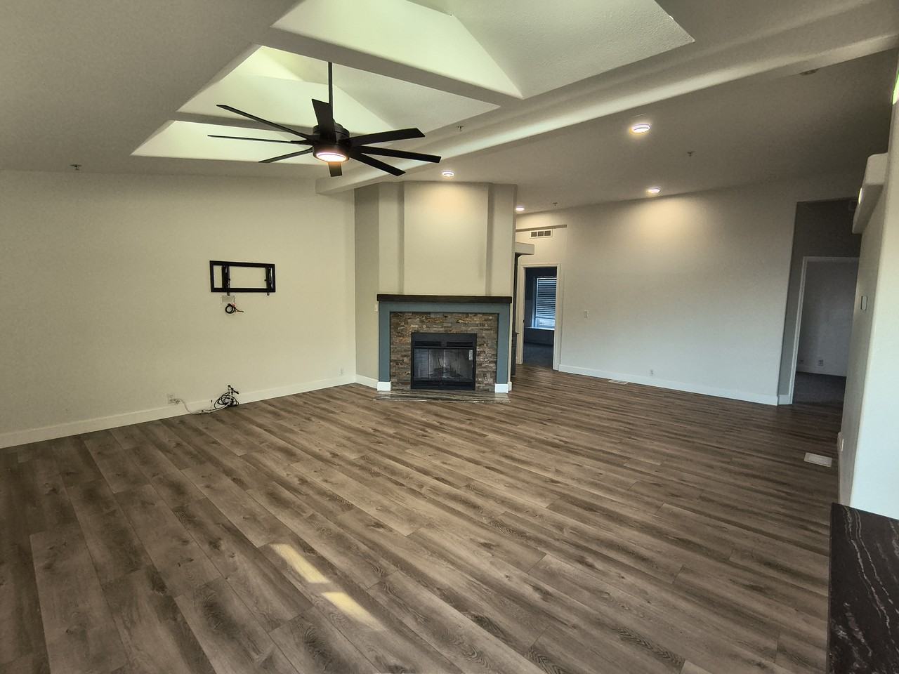 2828 La Cresta Rd #1 - Photo 4 of 50