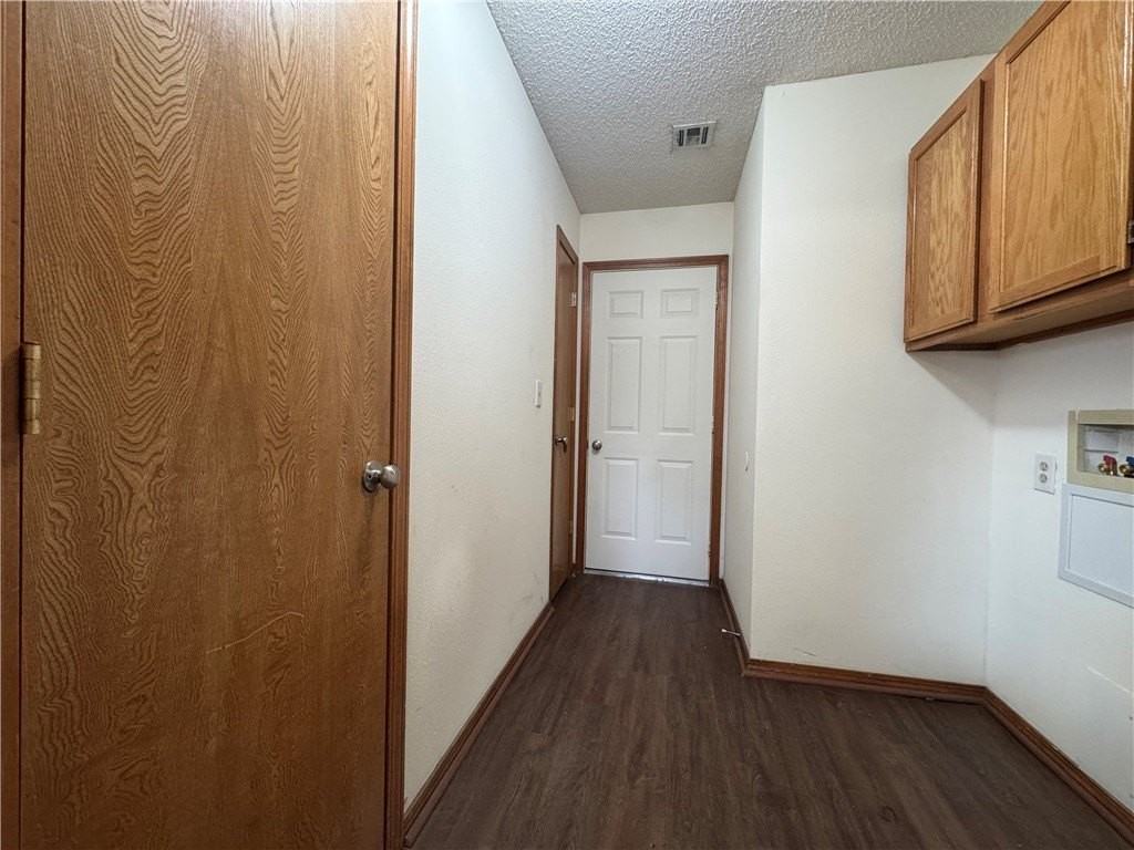 1503 S 13th St - Photo 6 of 21