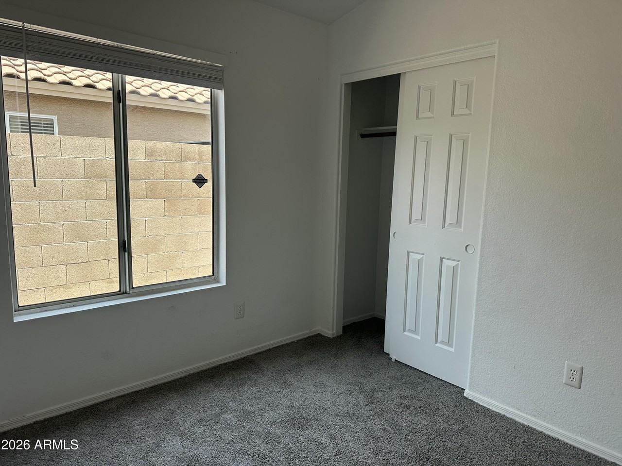 1203 W Kesler Ln - Photo 5 of 7