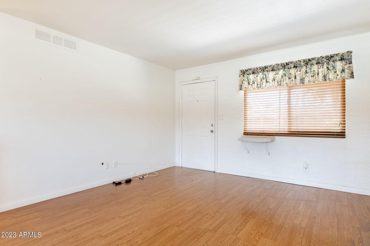 4401 N 12th St #205 - Photo 3 of 20