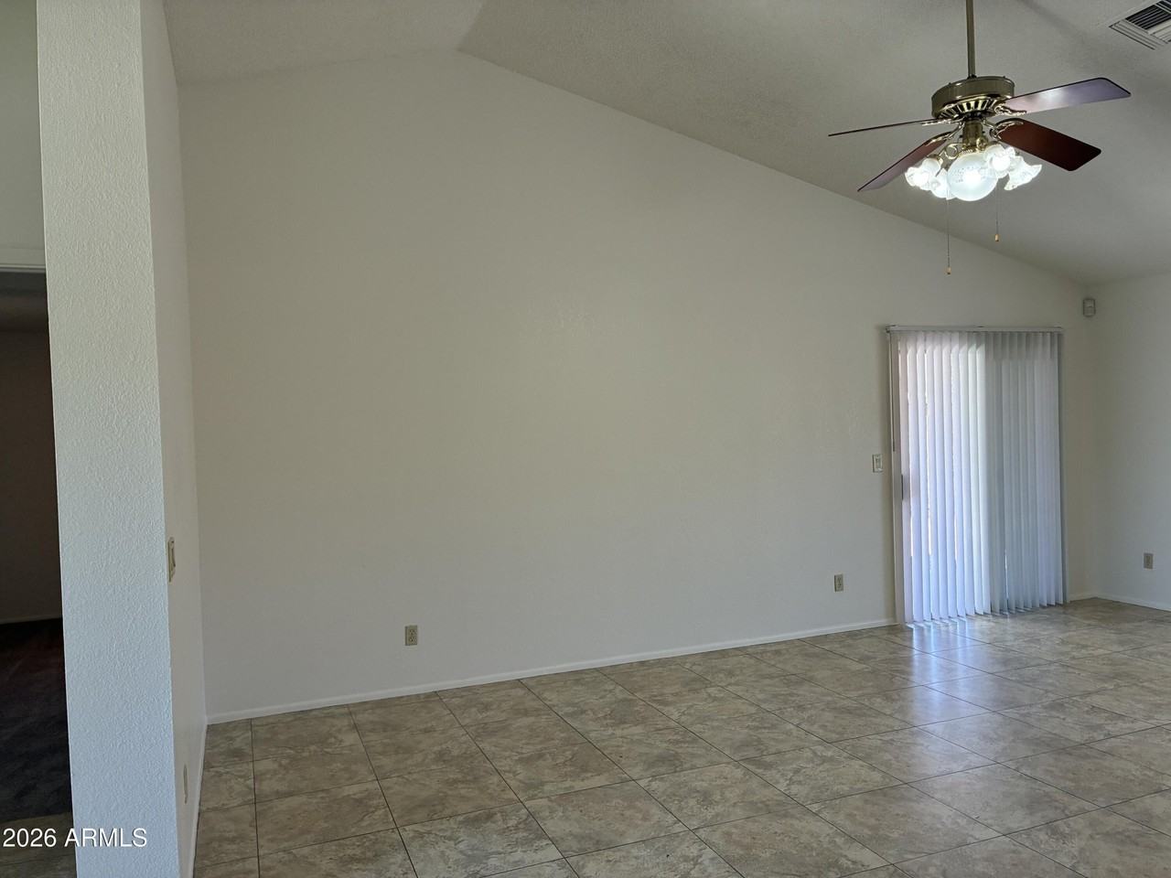 10820 W Wagon Wheel Dr - Photo 3 of 38