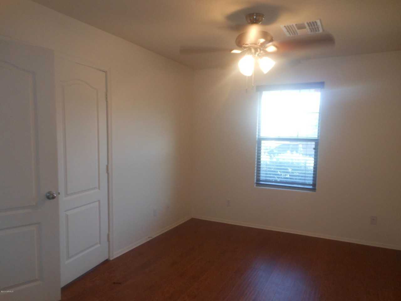 17770 W Red Bird Rd - Photo 6 of 23