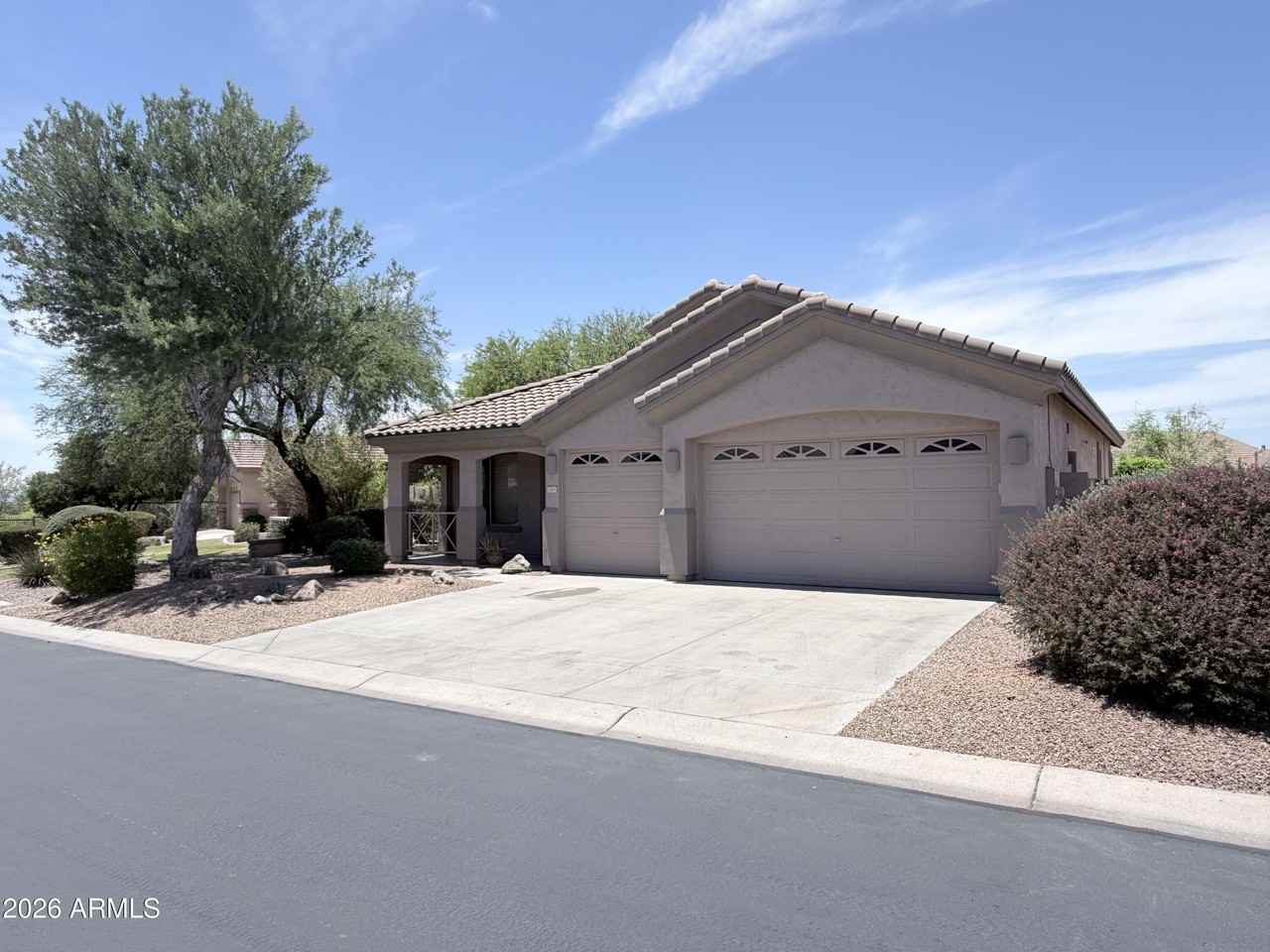 7310 E Mallory Cir - Photo 2 of 28