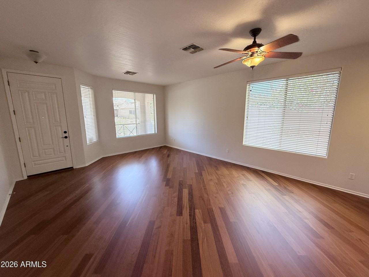 7310 E Mallory Cir - Photo 5 of 28