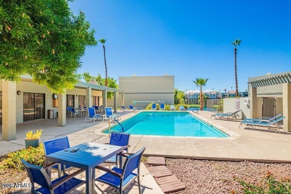 2524 S El Paradiso #120 - Photo 4 of 35