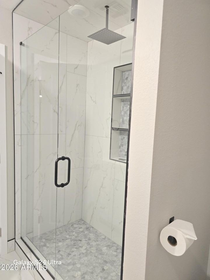 17226 N 17th St - Photo 5 of 16