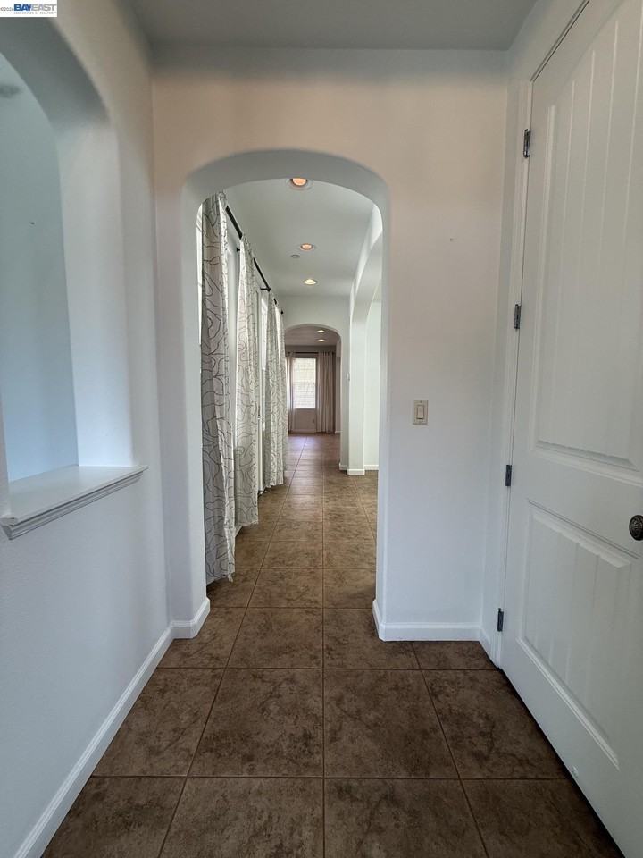 3124 Sweetviolet Dr - Photo 5 of 24