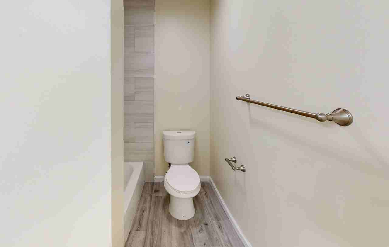 300 Broadway - Photo 7 of 9