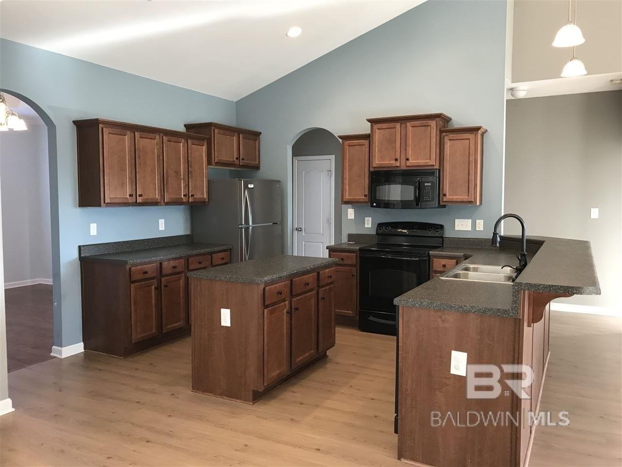 24015 Limerick Ln - Photo 4 of 13