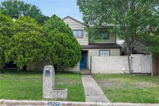 909 Westview St - Photo 1 of 1