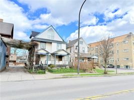 featured image of 948 Monroe Ave