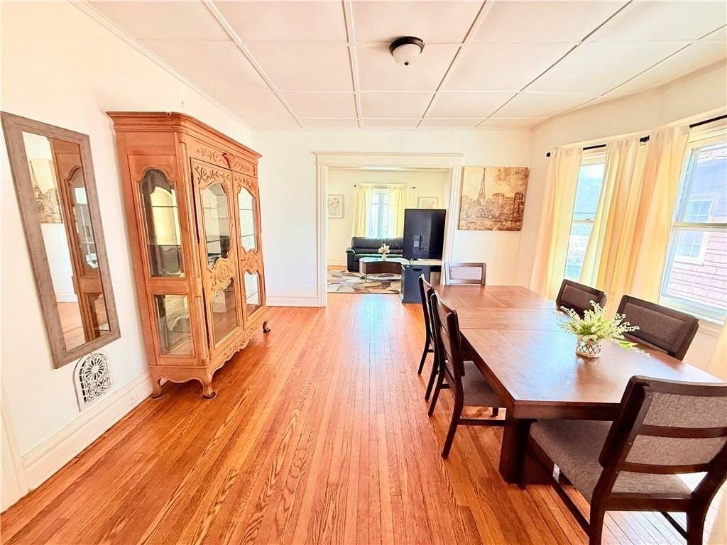 948 Monroe Ave - Photo 7 of 18