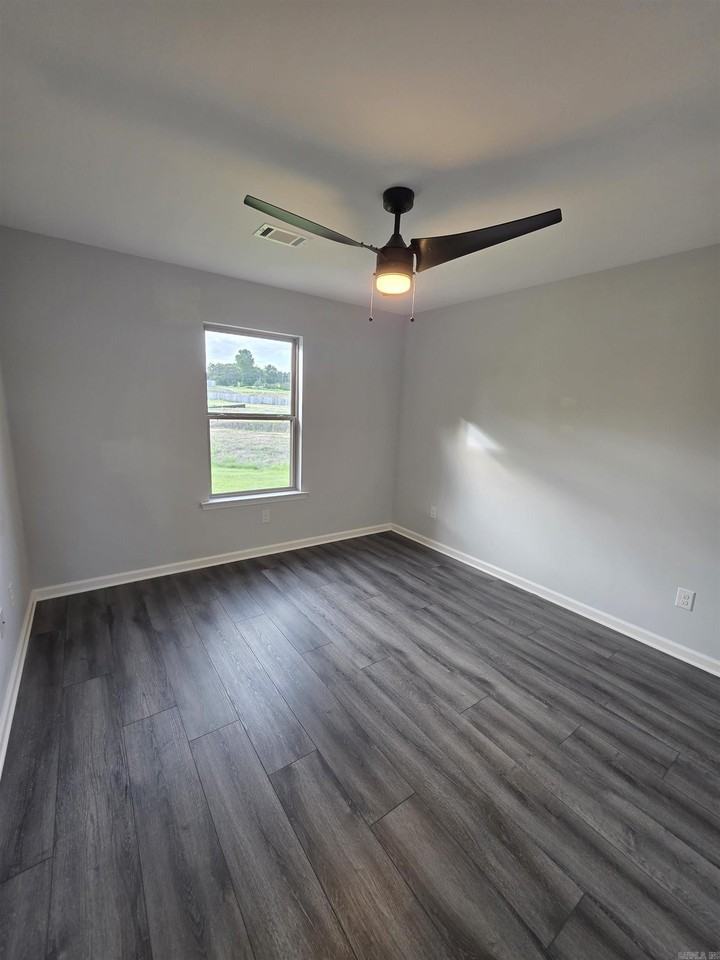 26 Grand Stand Dr - Photo 7 of 16