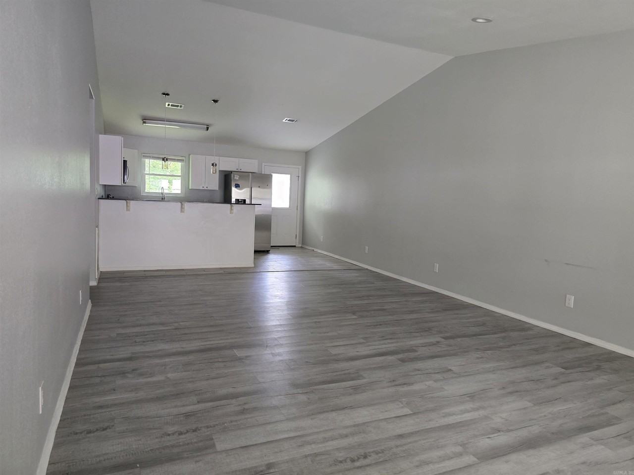 232 White Eagle Trl - Photo 4 of 16