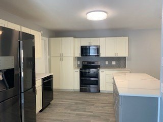 15506 Cruiser St #B - Photo 2 of 19