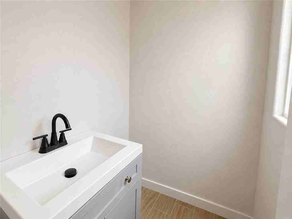 5901 Norvel Dr - Photo 5 of 5