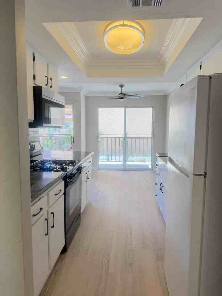 400 N Sunrise Way #108 - Photo 6 of 23