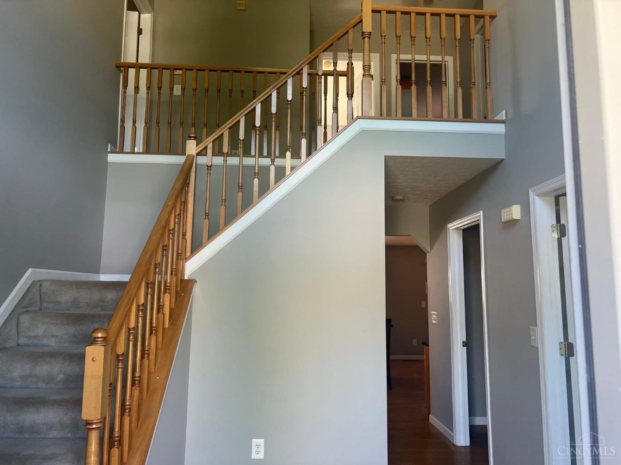 5827 Maxfli Ln - Photo 4 of 32