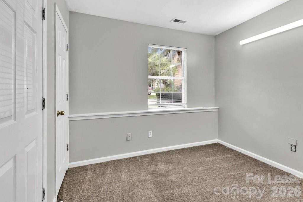1638 Arlyn Cir #A - Photo 5 of 14