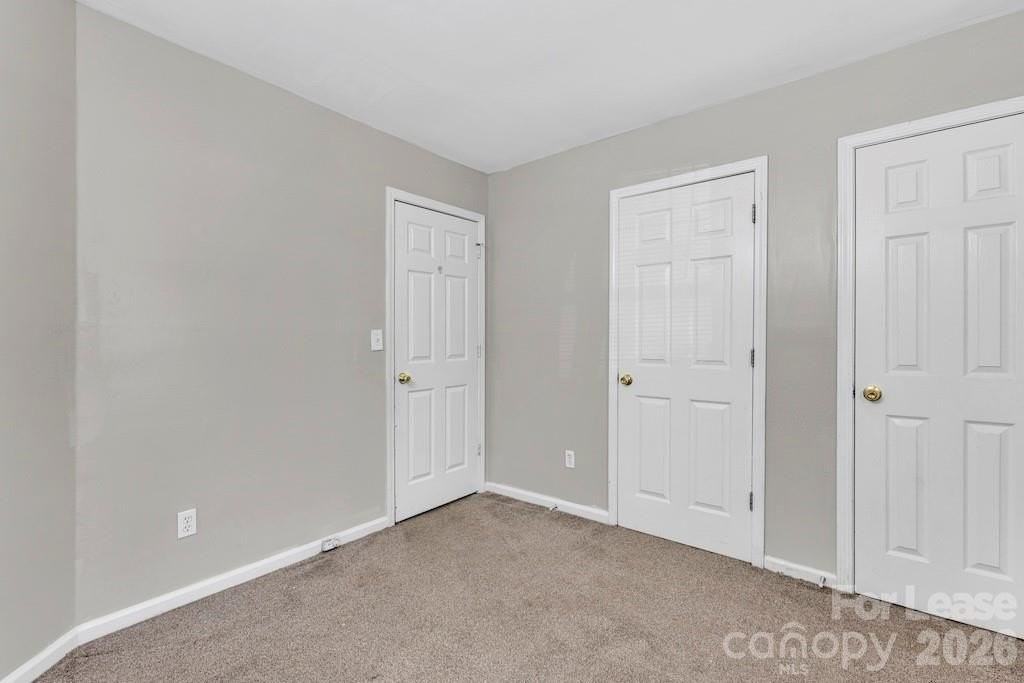1638 Arlyn Cir #A - Photo 6 of 14