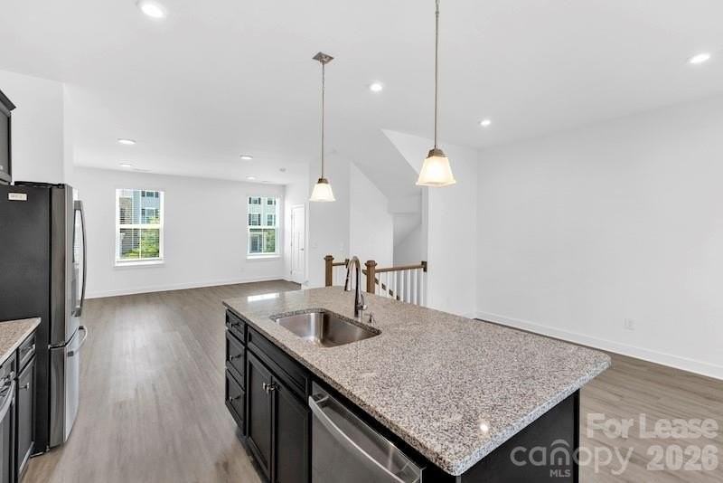 1713 Aspire St - Photo 3 of 25