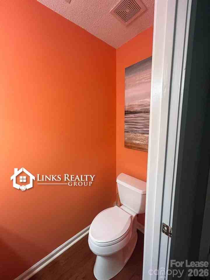 2208 Preakness Ct - Photo 5 of 16