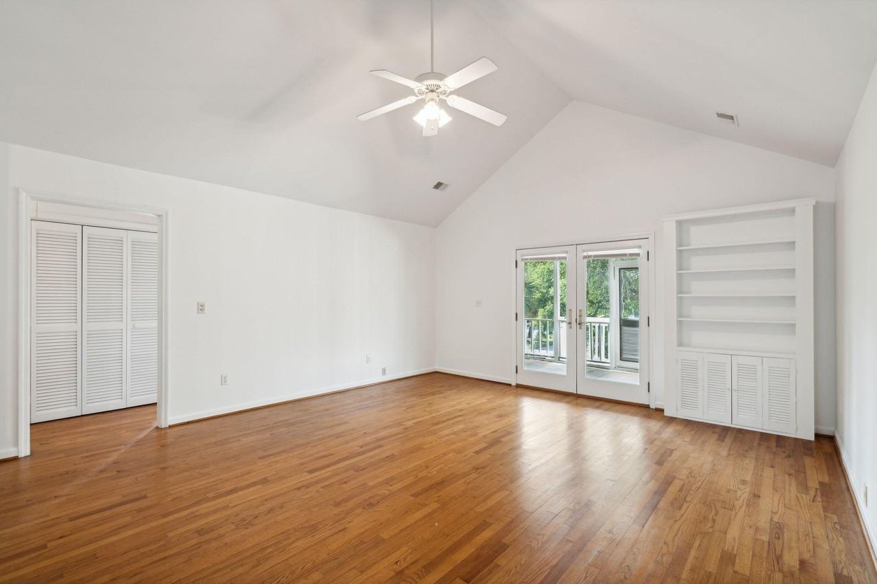 2250 Atlantic Ave - Photo 7 of 25
