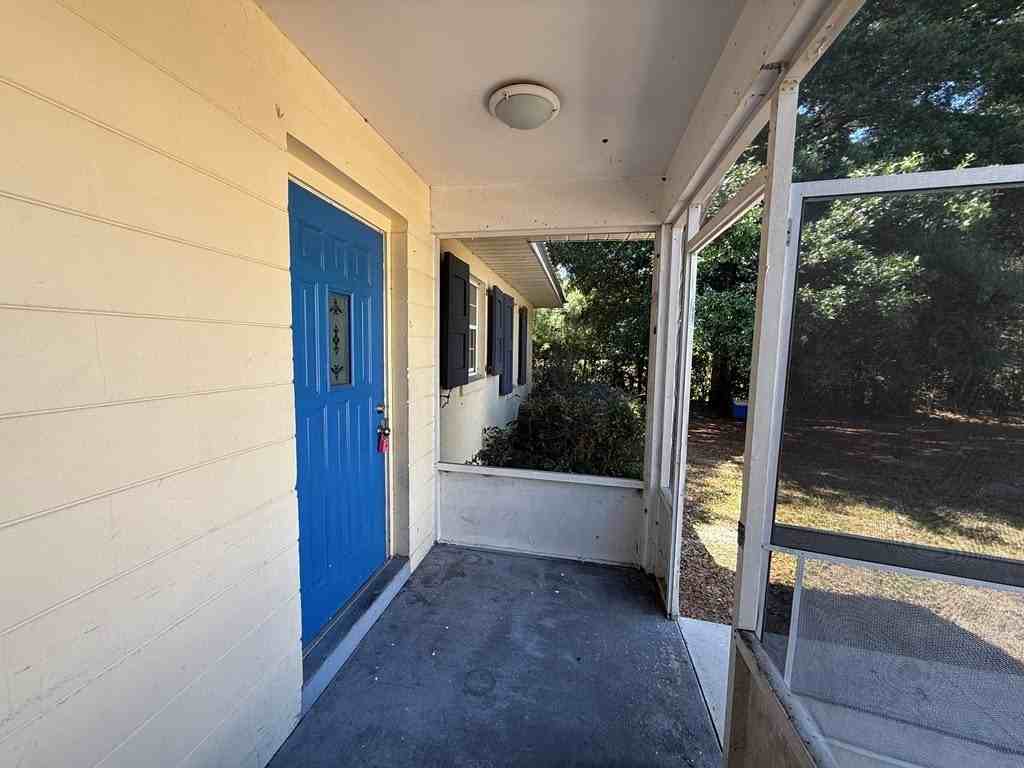 213 Se 1st Ave - Photo 7 of 8