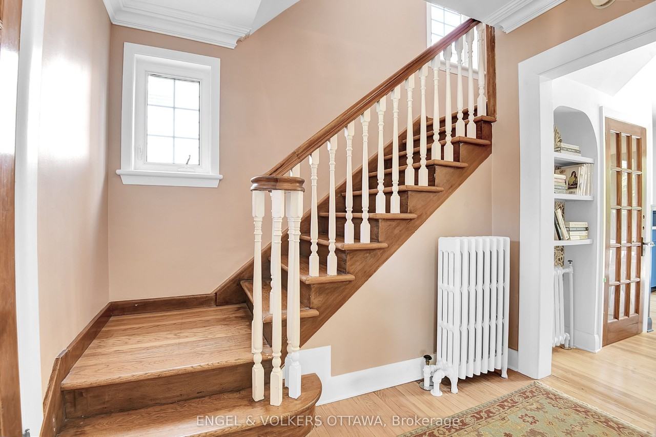 469 Island Park Dr - Photo 5 of 34