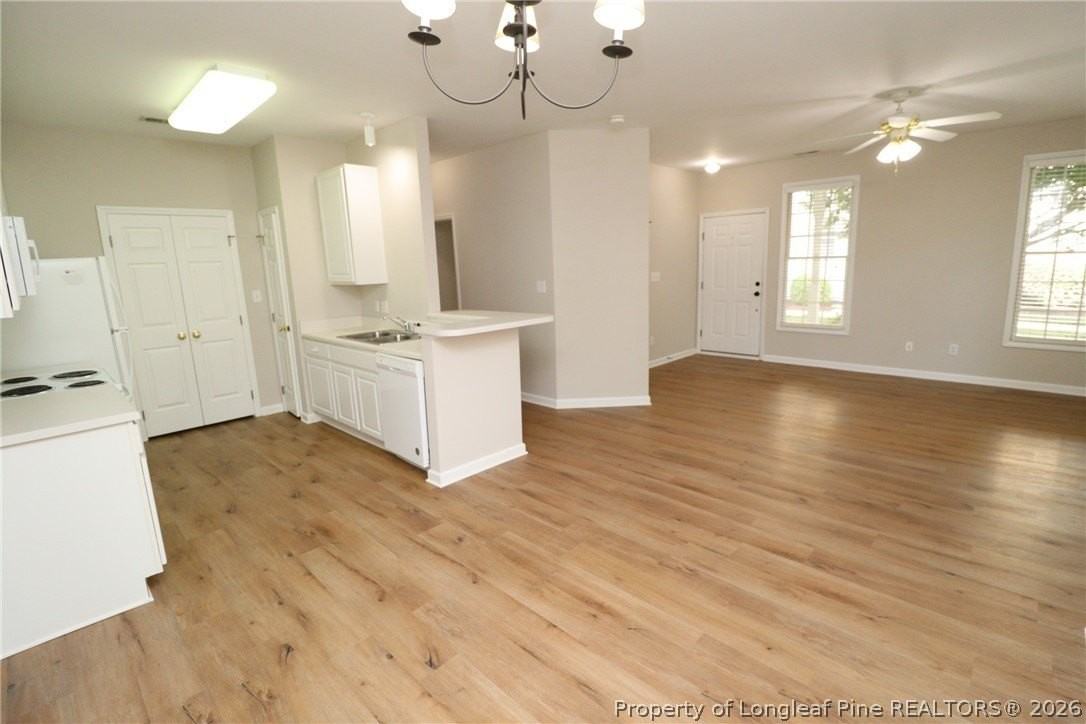 2812 Kudrow Ln #2812 - Photo 7 of 27