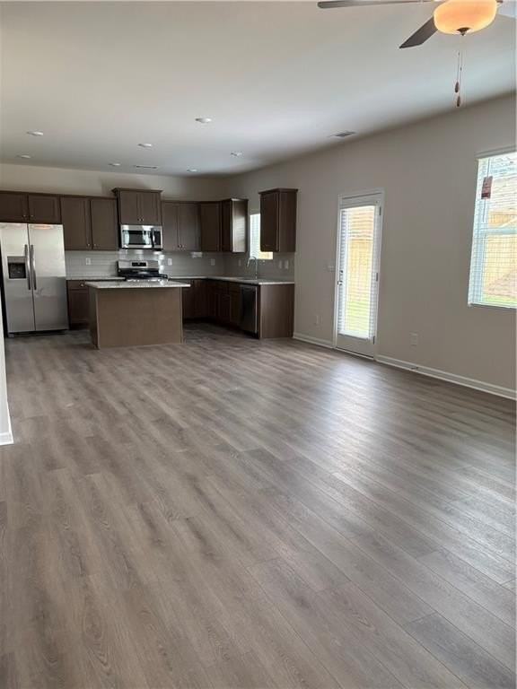 153 Bloomfield Cir - Photo 3 of 19