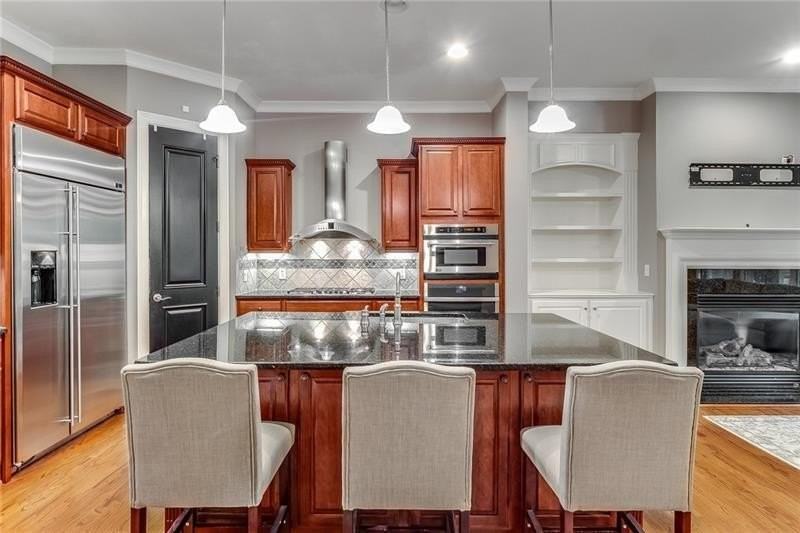 1219 Mecaslin St Nw #6 - Photo 4 of 50