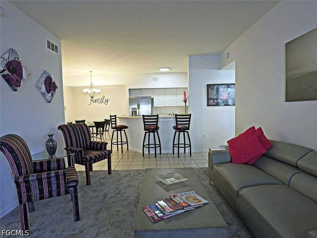 15645 Ocean Walk Cir #116 - Photo 6 of 25