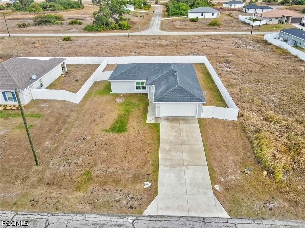 7024 Hero Cir - Photo 6 of 37
