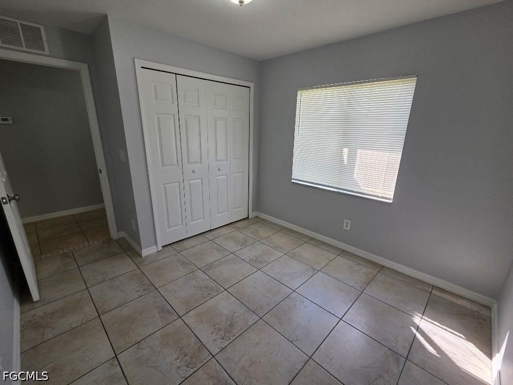 2408 Joe Ave S - Photo 4 of 19