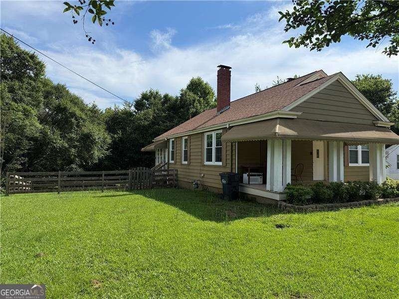 5058 Austell Powder Road - Photo 3 of 14
